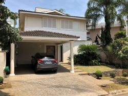 #98 - Casa para Venda em Cotia - SP - 1