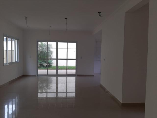 Casa para Venda em Cotia - 4