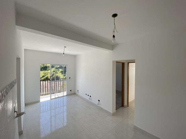 #186 - Casa para Venda em Cotia - SP