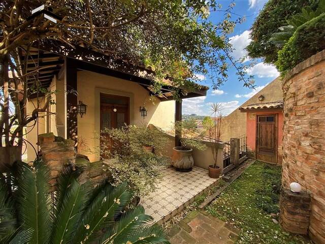 #298 - Casa para Venda em Cotia - SP - 2