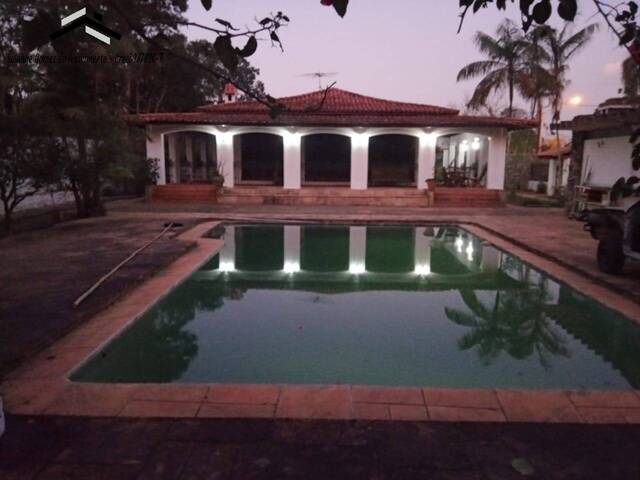 Locação em Jardim Santa Paula - Cotia
