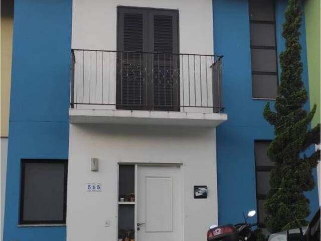 #302 - Casa para Venda em Cotia - SP - 2